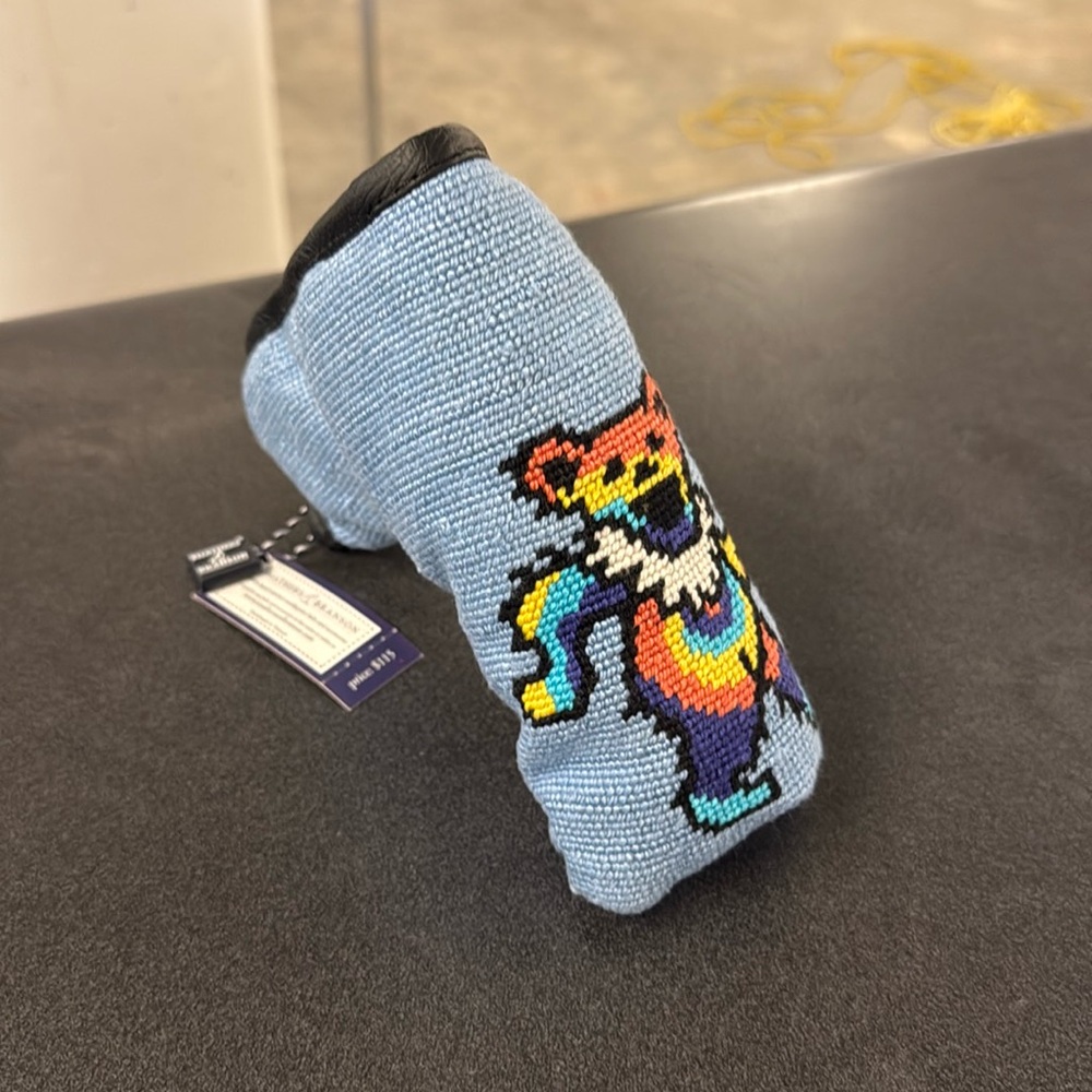 NWT Smathers & Branson Dancing Bear Tie Dye Putter Headcover